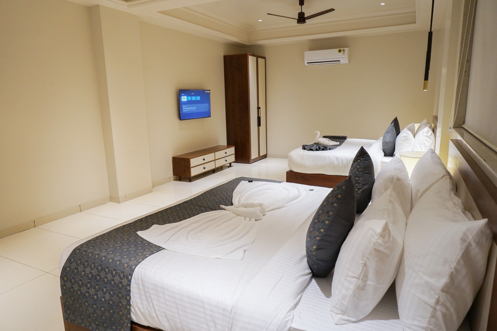 Family Premium Room at Hotel Kashi Courtyard